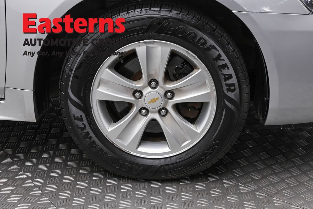 Used 2013 Chevrolet Impala LS FWD image 31