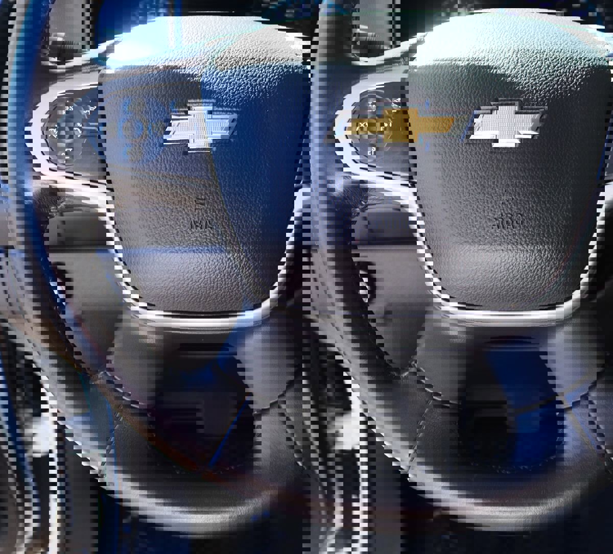 Used 2022 Chevrolet Colorado LT w/ Fleet Safety Package image 44