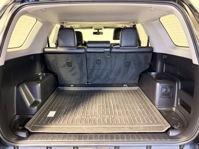 Used 2019 Toyota 4Runner SR5 Premium AWD/4WD image 8