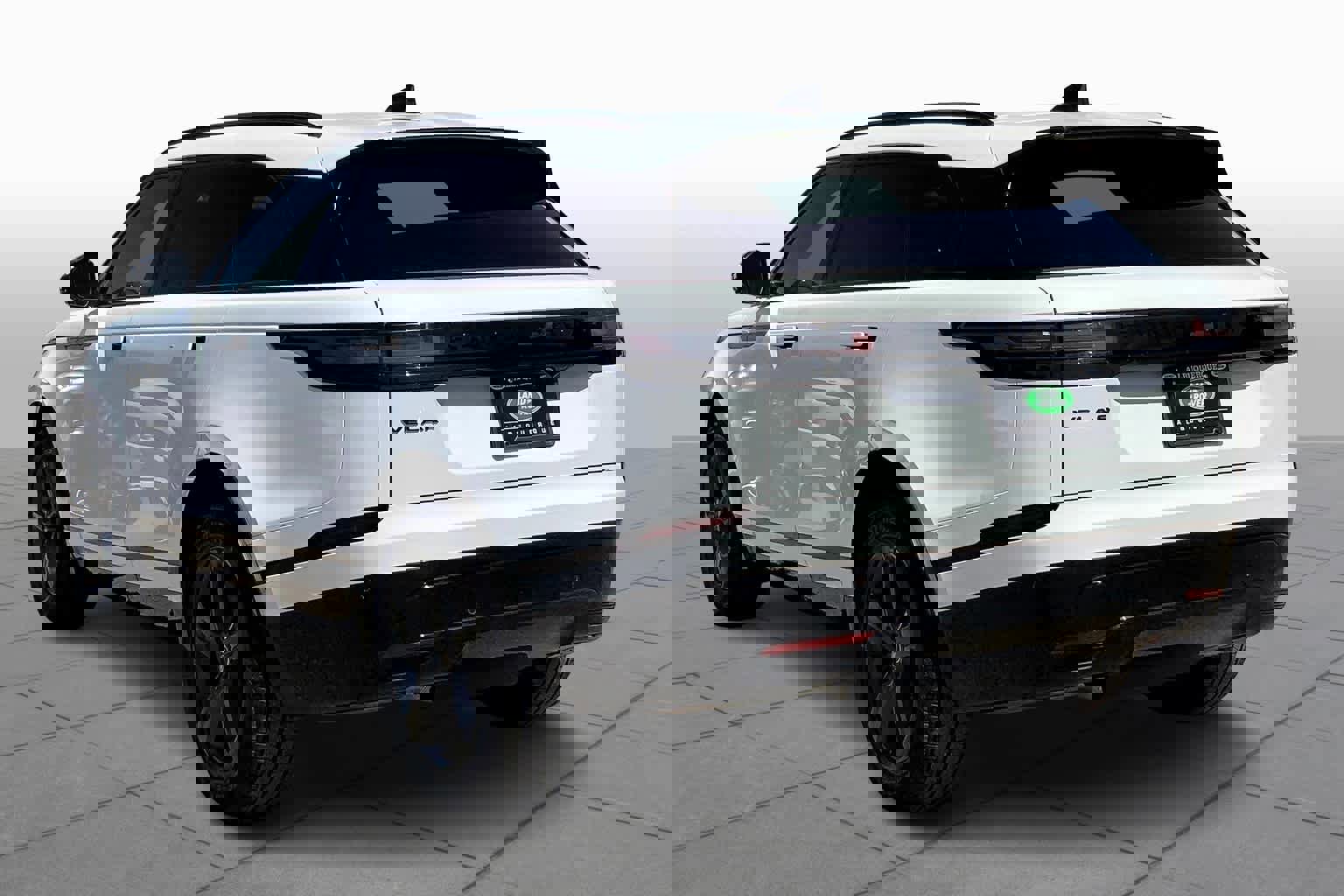 Used 2025 Land Rover Range Rover Velar Dynamic SE image 10