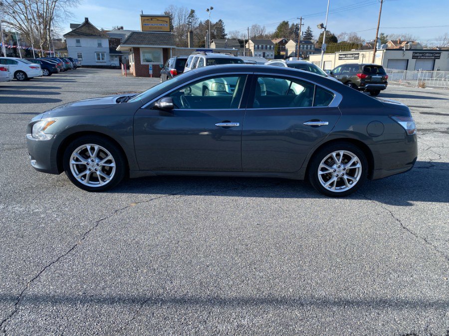 Used 2012 Nissan Maxima 3.5 SV w/ Monitor Pkg image 2