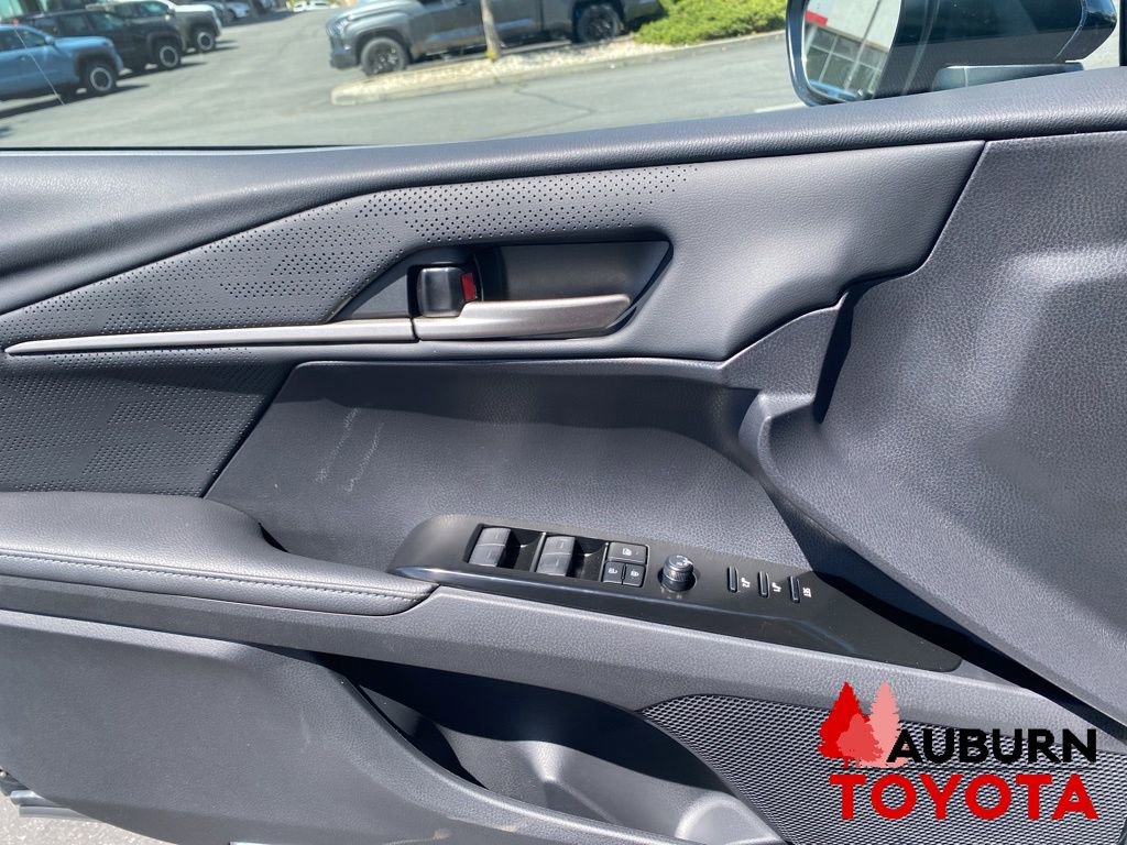 New 2026 Toyota Camry XSE FWD image 32