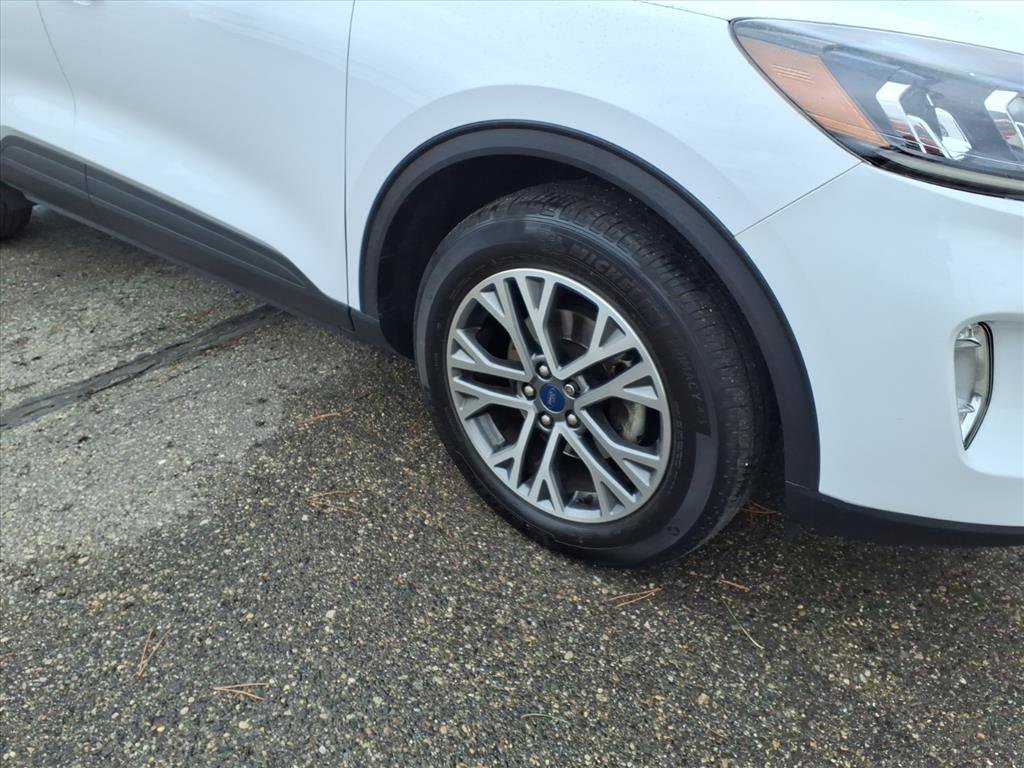 Certified 2022 Ford Escape SEL image 5