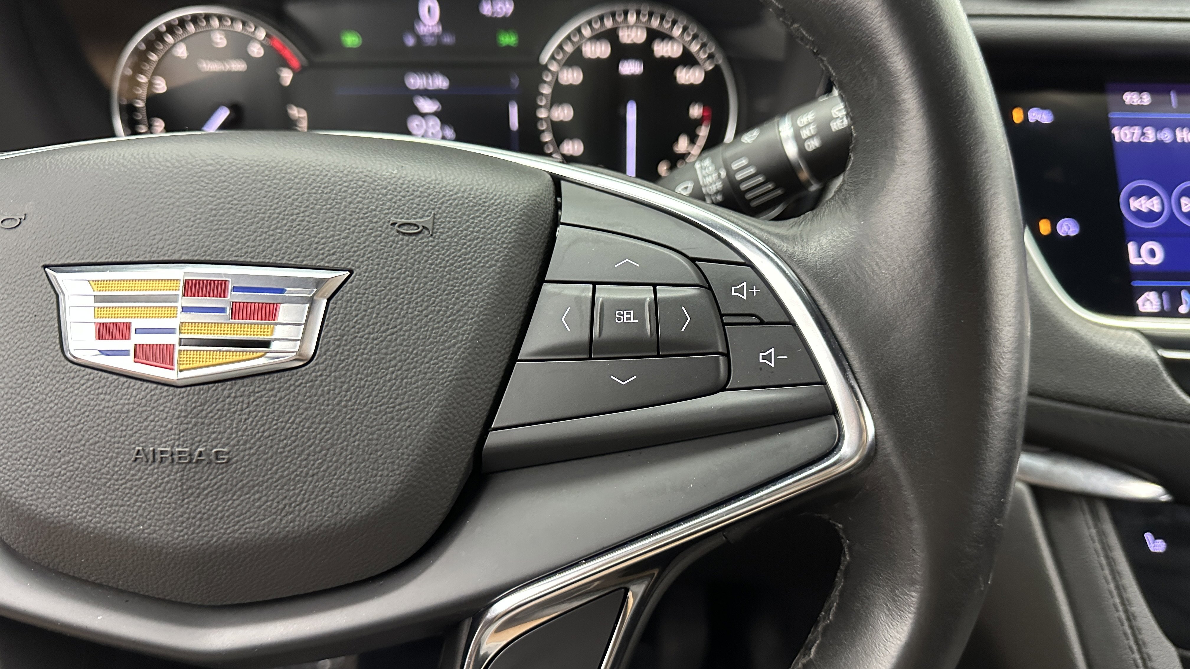 Used 2020 Cadillac XT5 Luxury image 23