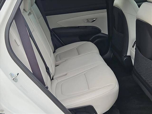 Used 2025 Hyundai Tucson Limited FWD image 22
