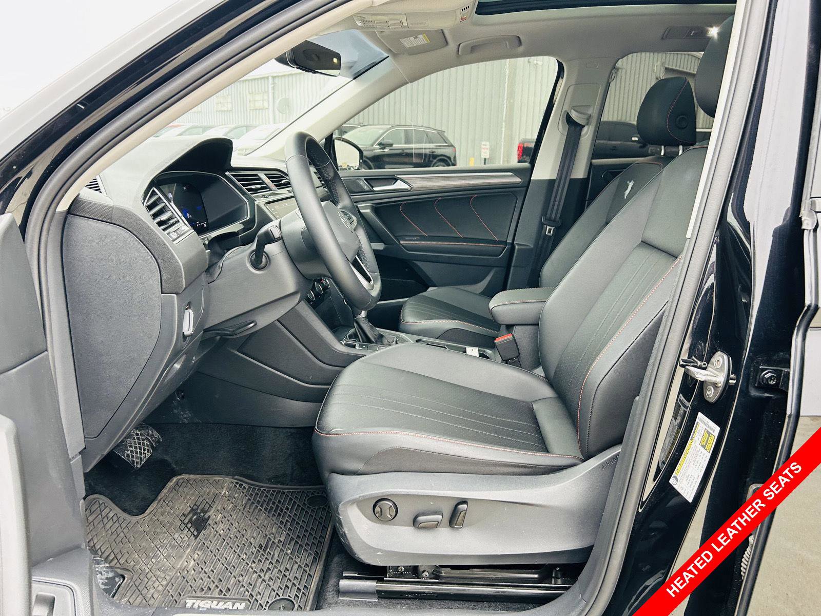 Used 2024 Volkswagen Tiguan Wolfsburg Edition w/ Panoramic Sunroof Package image 3