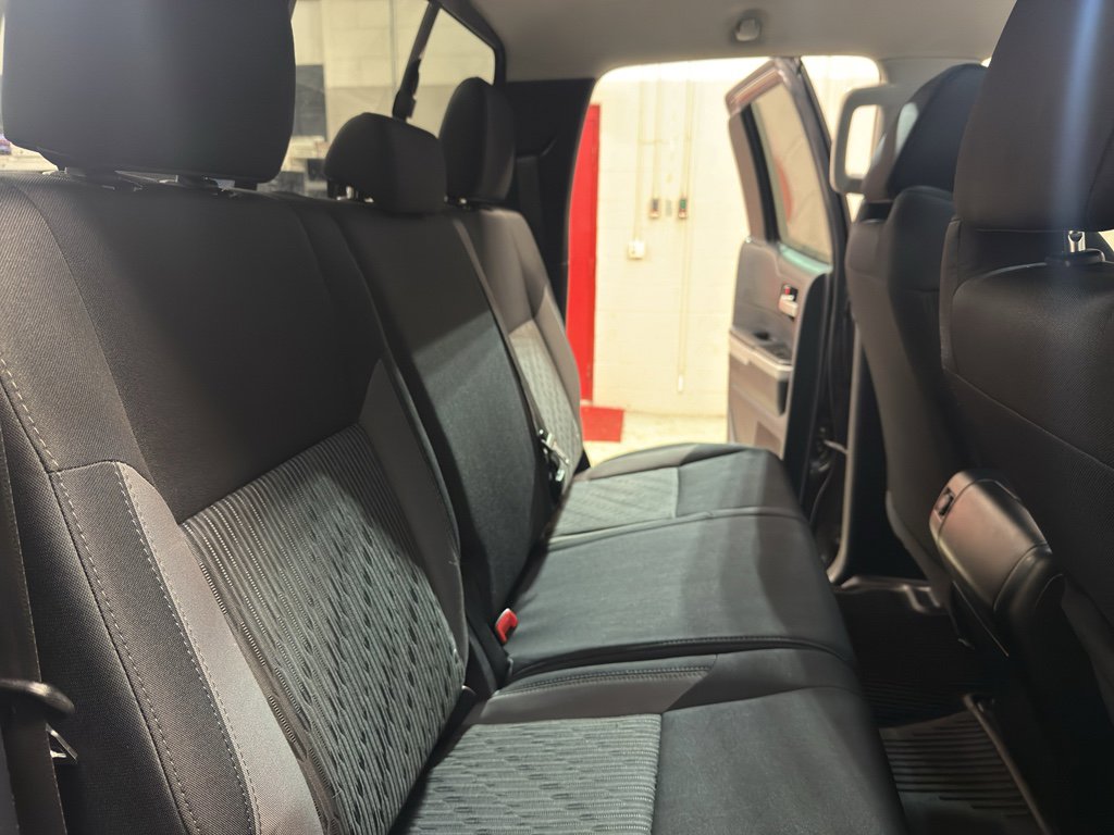 Used 2014 Toyota Tundra SR5 image 25