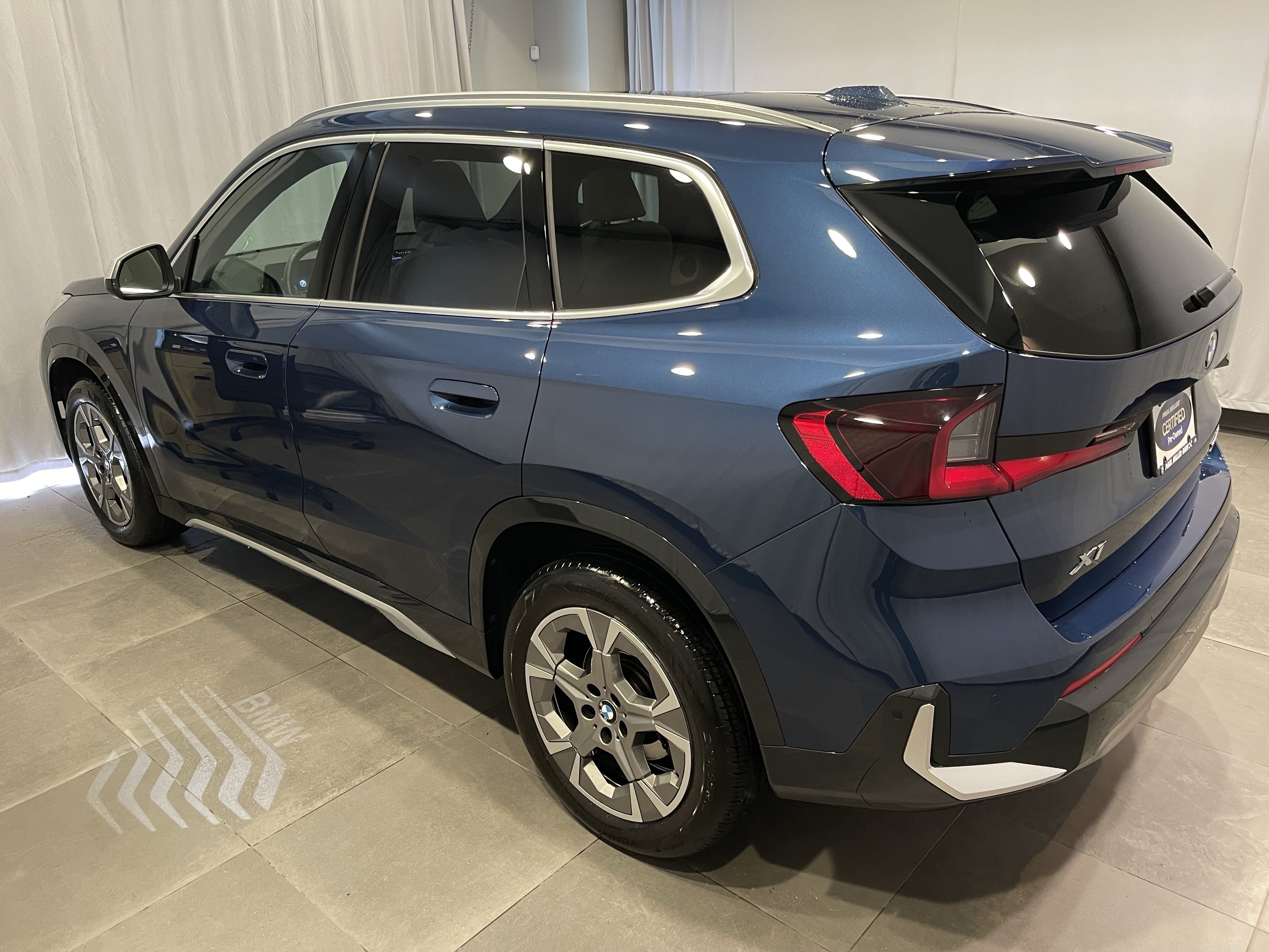 Certified 2023 BMW X1 xDrive28i w/ Convenience Package AWD/4WD image 7