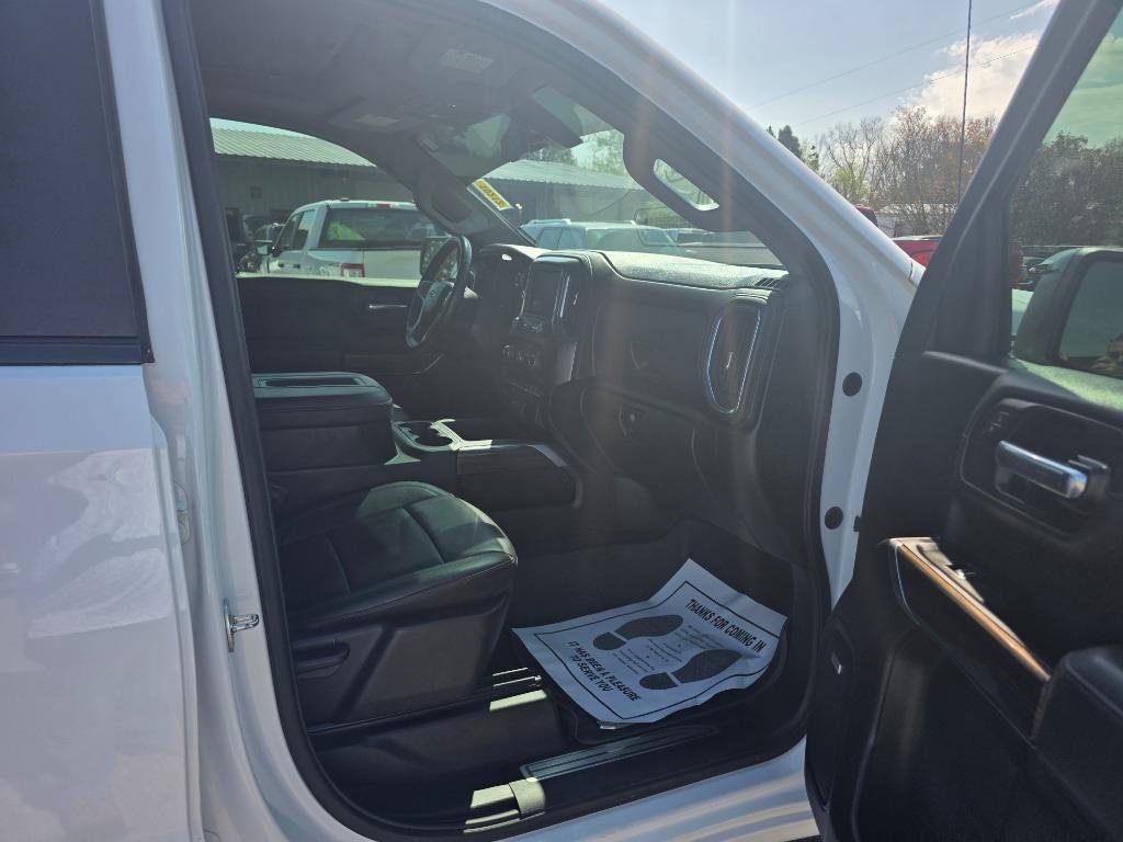 Used 2022 Chevrolet Silverado 1500 LT Trail Boss w/ Convenience Package II AWD/4WD image 11