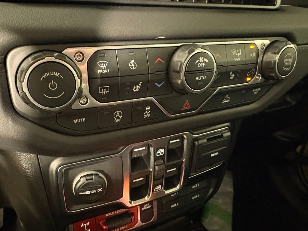 New 2026 Jeep Gladiator Willys AWD/4WD image 33