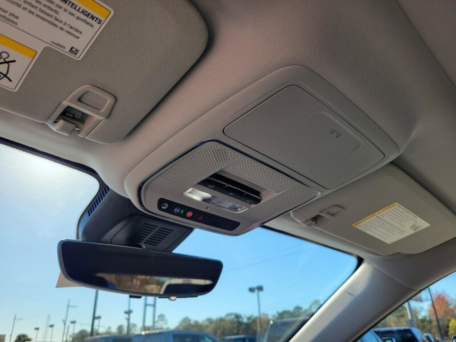 New 2026 GMC Terrain Denali w/ LPO, Floor Liner Package AWD/4WD image 24