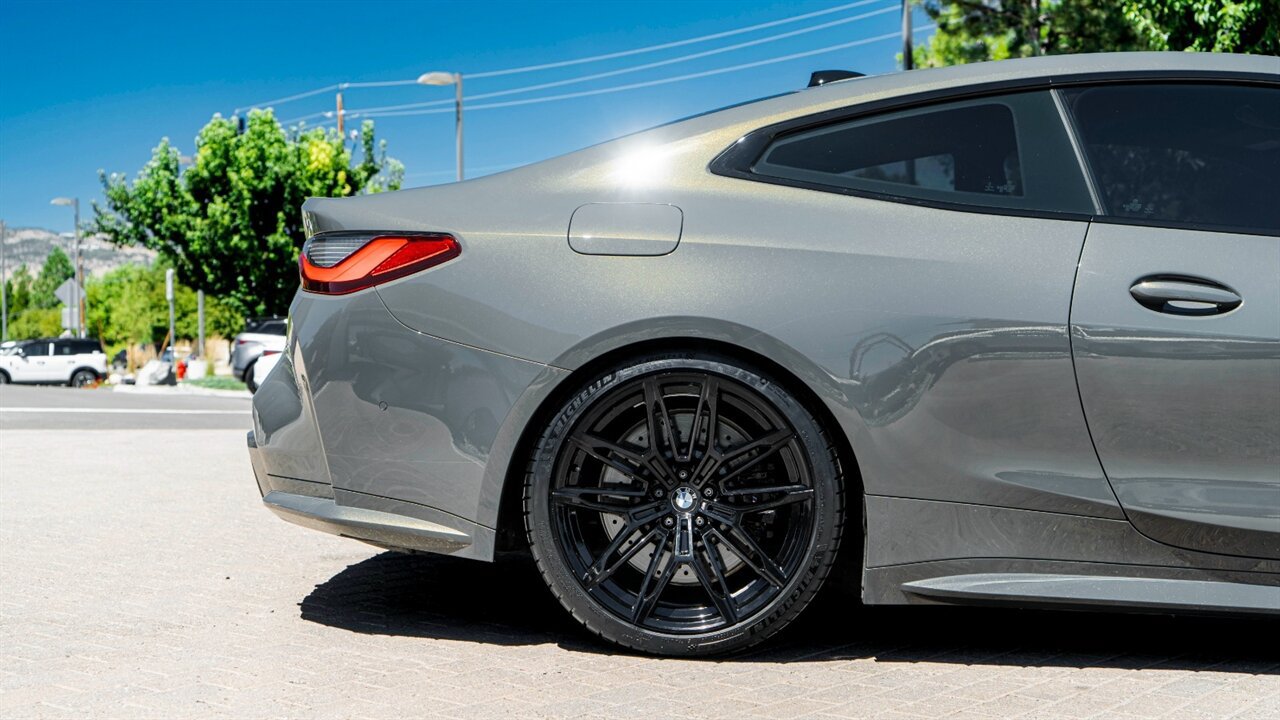 Used 2021 BMW M4 Competition w/ Executive Package RWD image 13