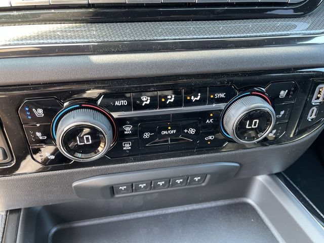 New 2026 Chevrolet Silverado 2500 ZR2 w/ LPO, Dark Essentials Package AWD/4WD image 18