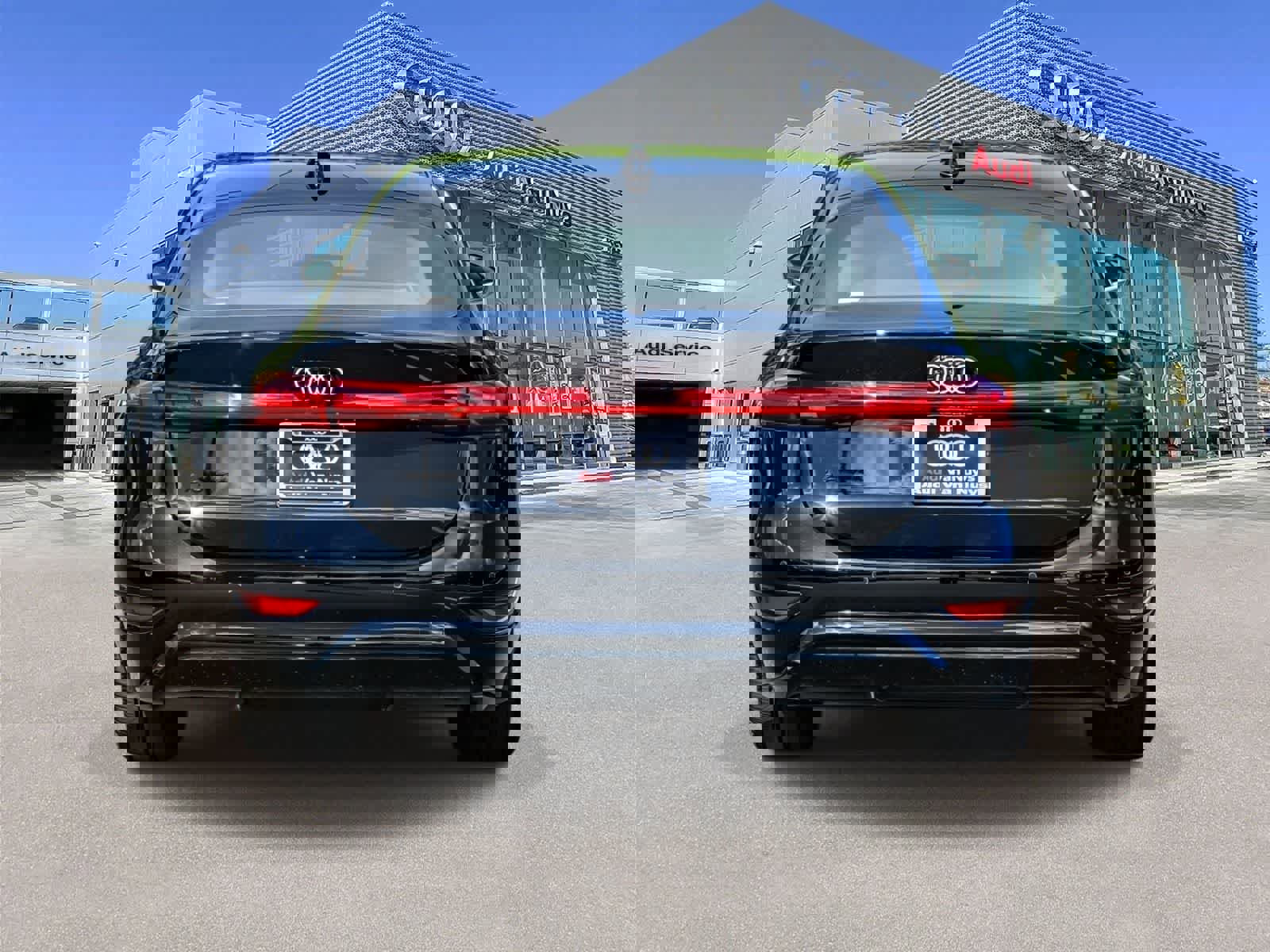 Certified 2025 Audi A6 e-tron Premium Plus w/ Premium Plus image 3