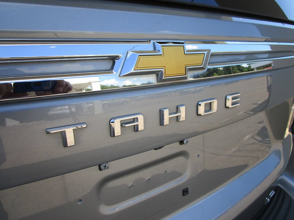 Used 2023 Chevrolet Tahoe LT w/ Luxury Package RWD image 13