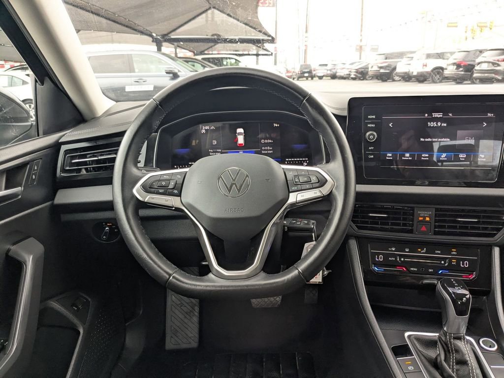 Used 2025 Volkswagen Jetta S image 23
