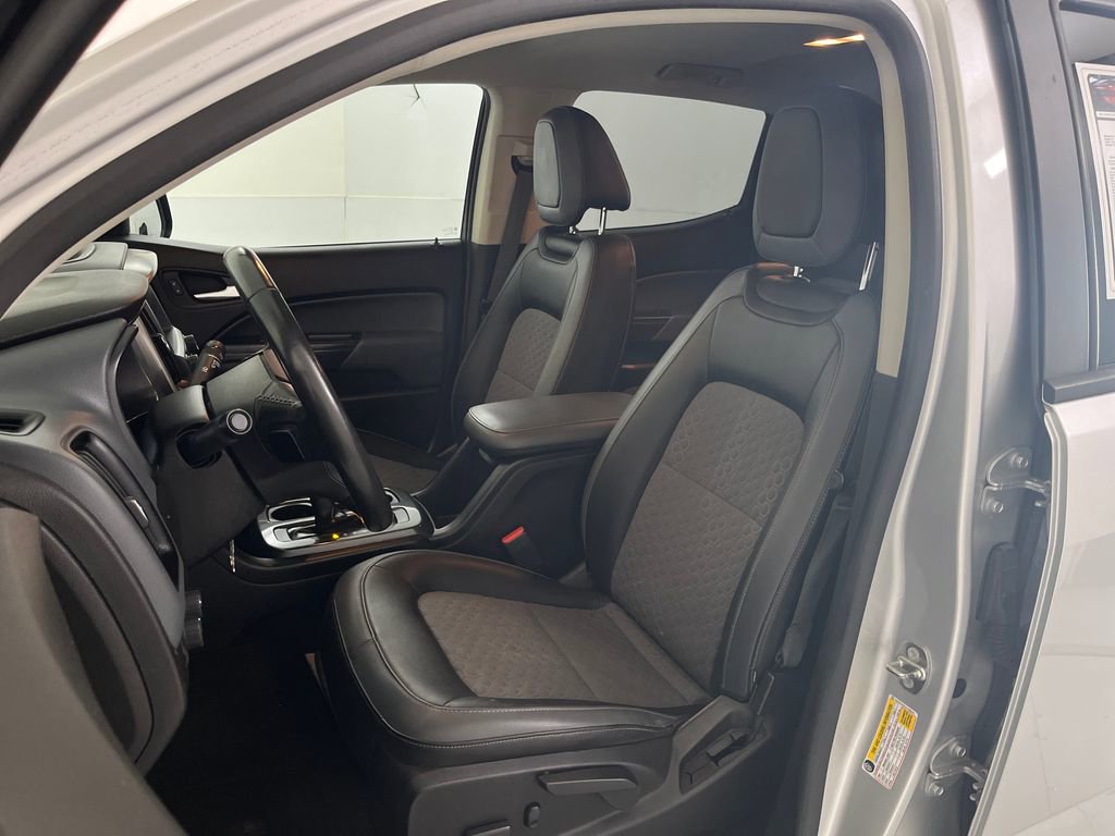 Used 2018 Chevrolet Colorado Z71 AWD/4WD image 18