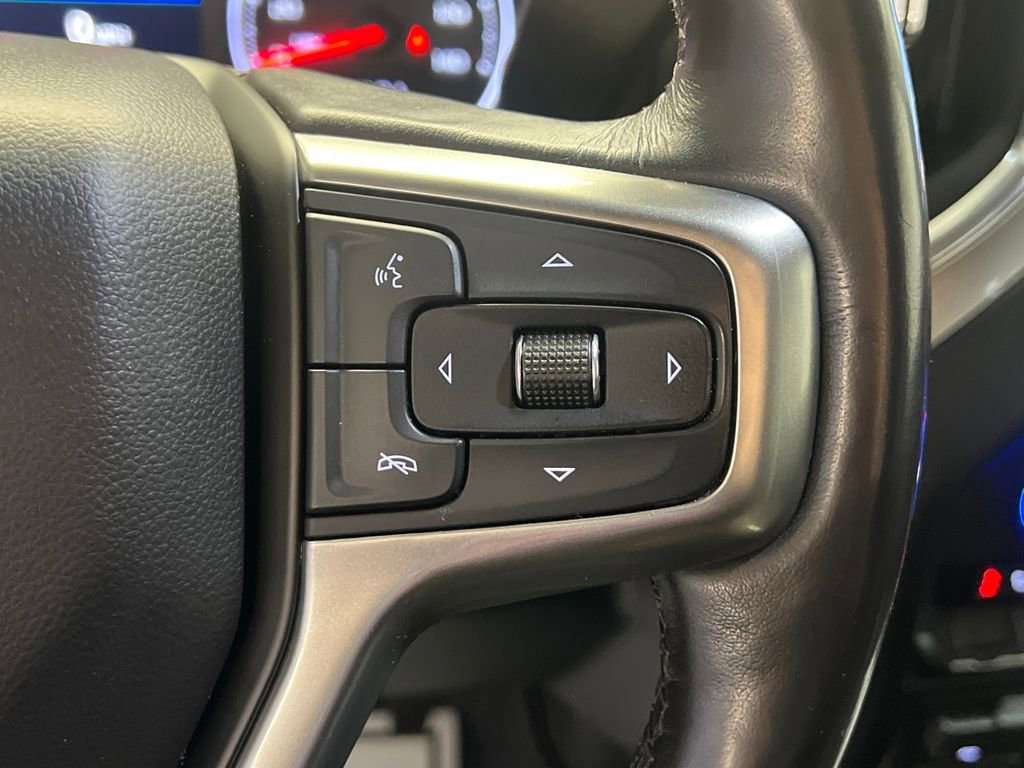 Used 2019 Chevrolet Silverado 1500 RST image 25