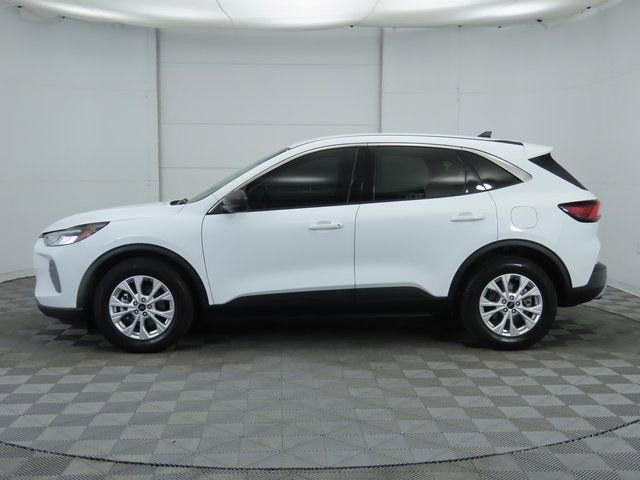 Used 2023 Ford Escape Active image 8