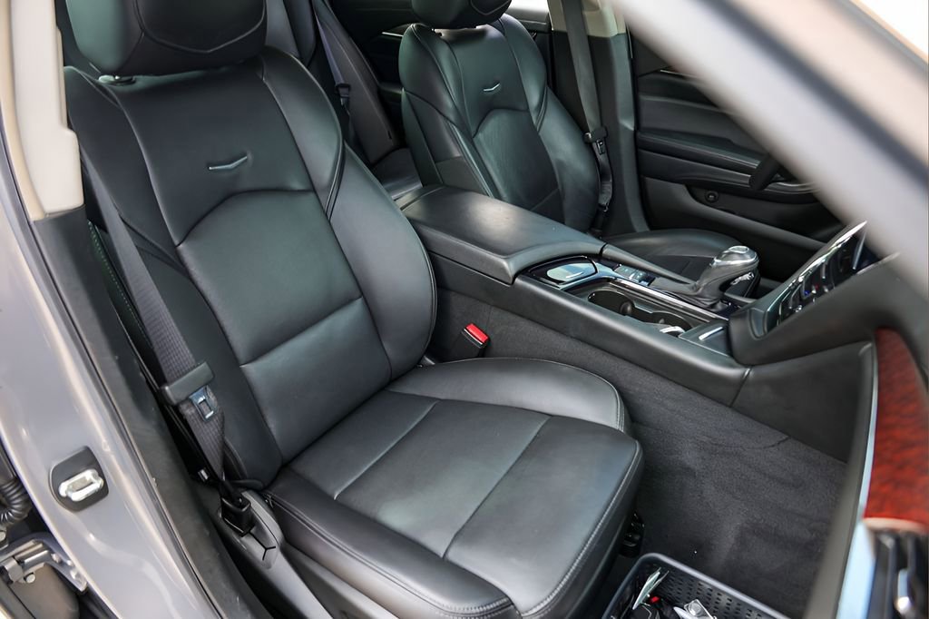 Used 2017 Cadillac CTS Sedan w/ Seating Package RWD image 30