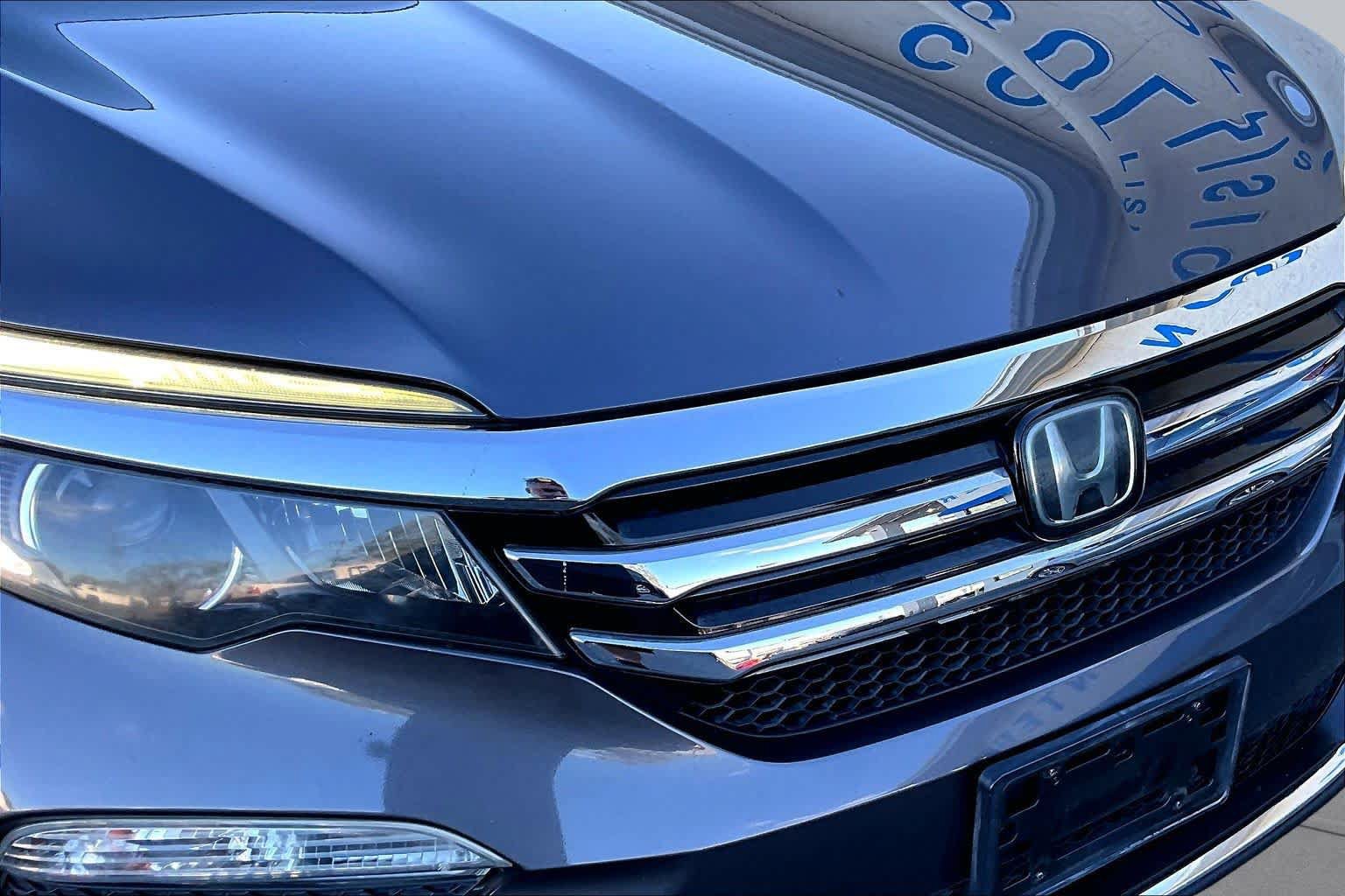 Used 2018 Honda Pilot Touring image 30