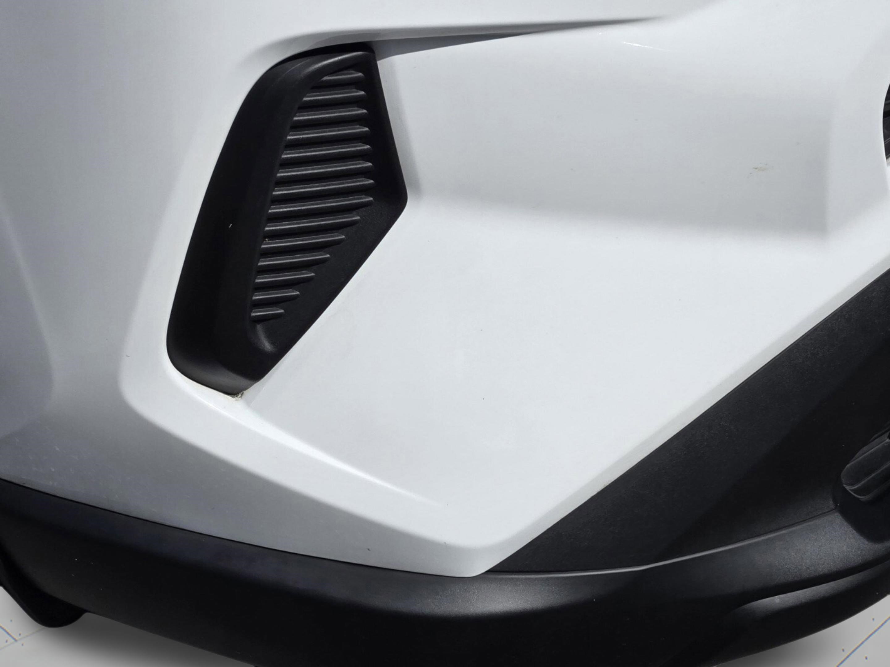 Used 2020 Toyota RAV4 LE image 29