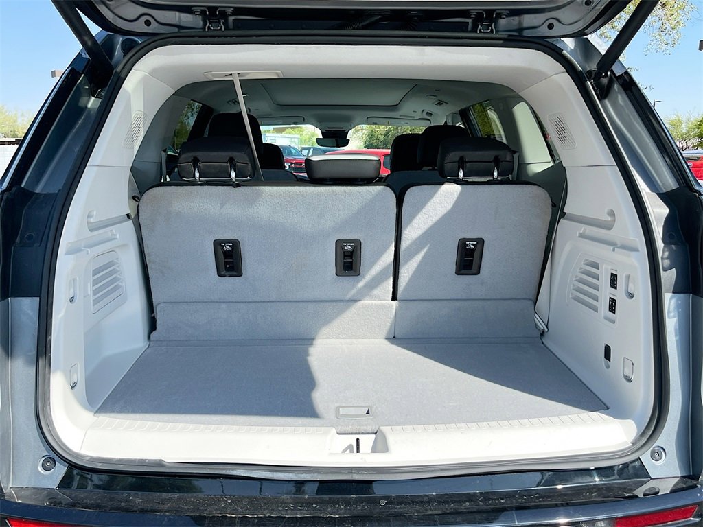 Used 2024 GMC Acadia Denali w/ Super Cruise Package image 27