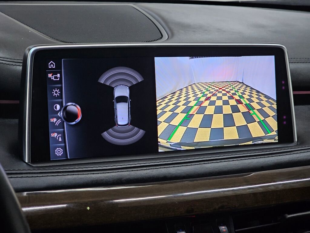 Used 2017 BMW X5 xDrive40e image 29