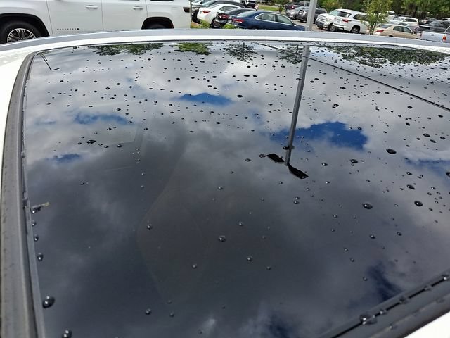 Used 2017 Toyota Highlander Limited Platinum FWD image 19