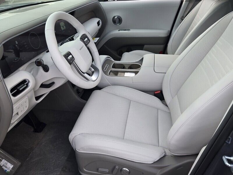 New 2026 Hyundai Palisade Limited FWD image 5