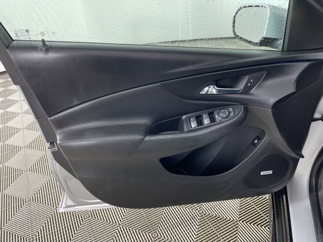 Certified 2017 Chevrolet Volt Premier w/ Driver Confidence Package image 18