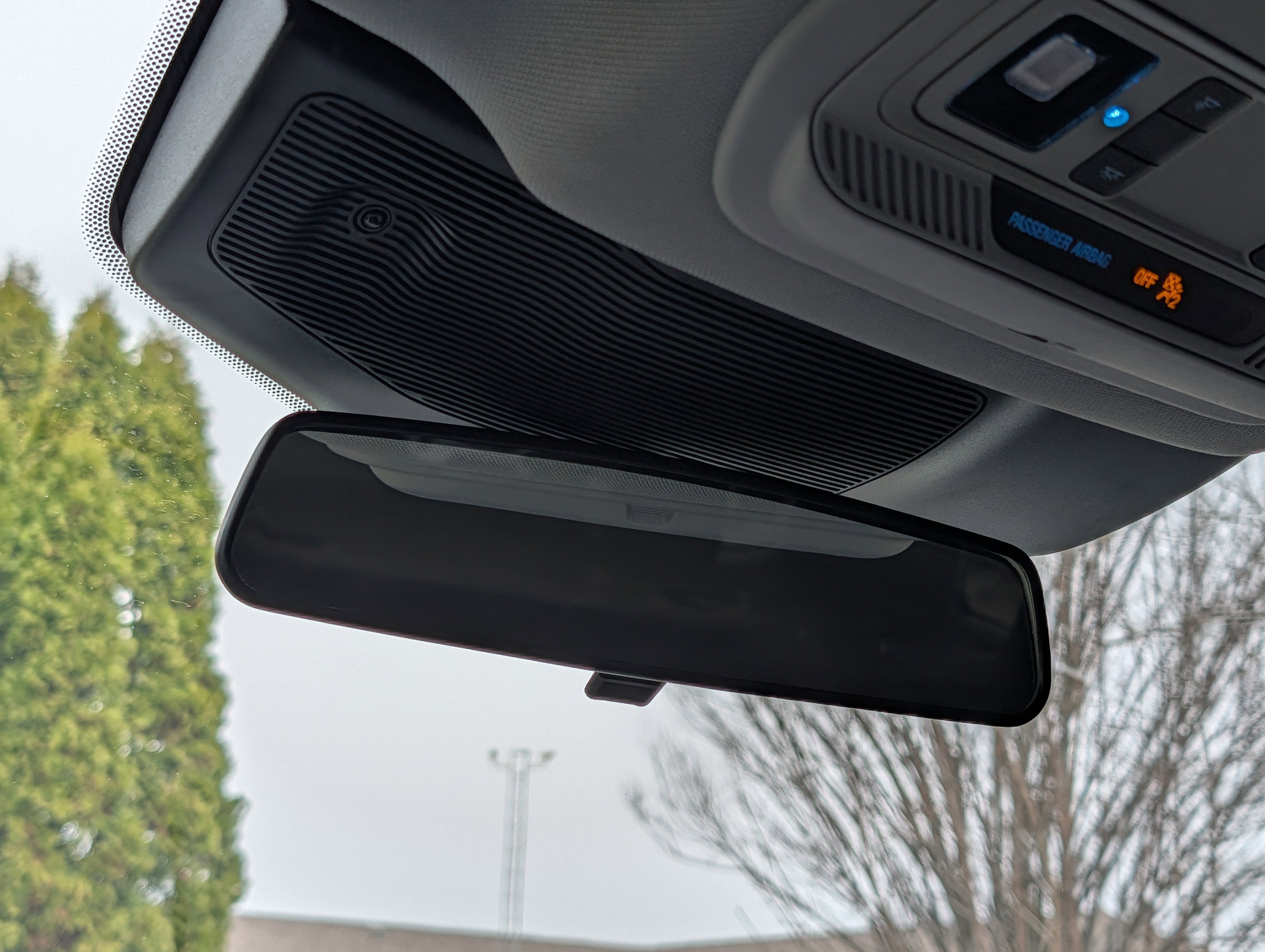 Used 2023 Ford Explorer XLT w/ Equipment Group 202A image 28