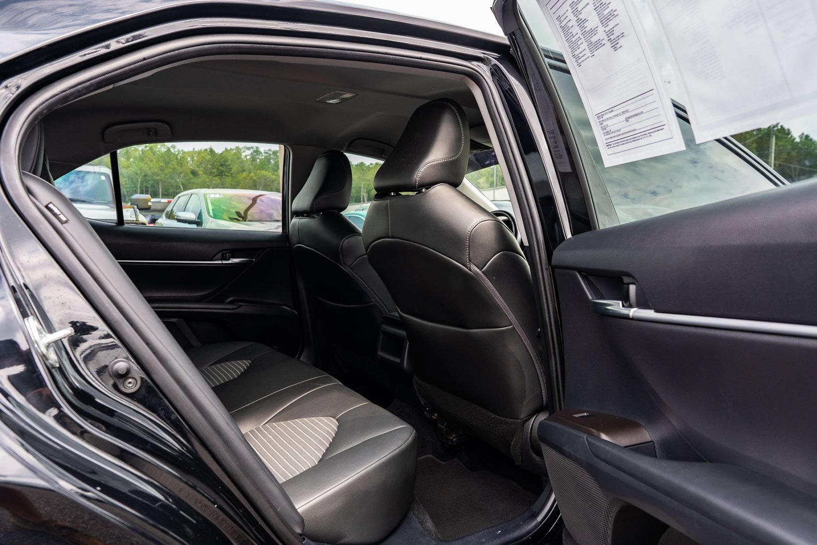 Used 2023 Toyota Camry SE FWD image 13