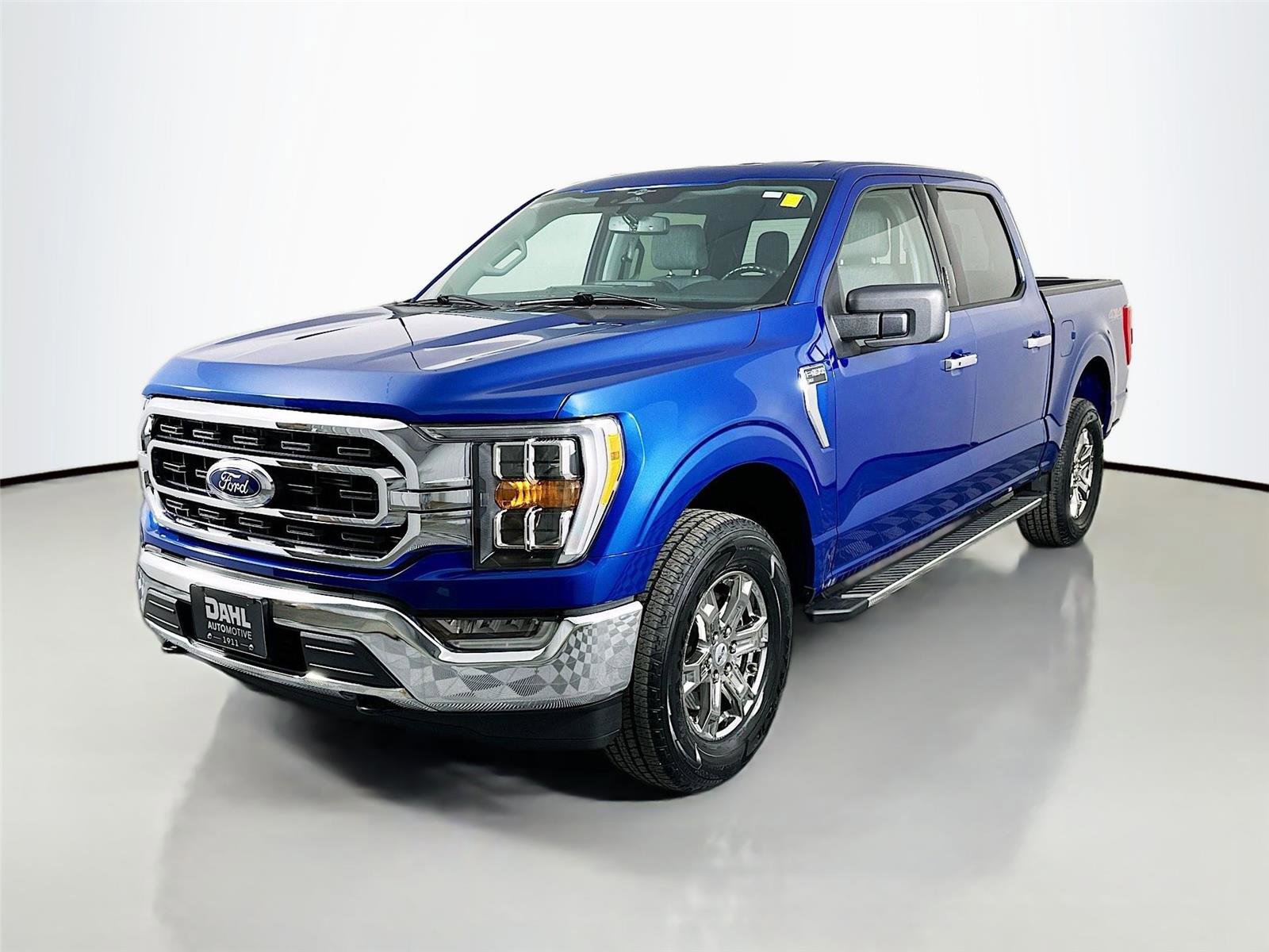 Used 2023 Ford F150 XLT w/ Equipment Group 302A High AWD/4WD image 4