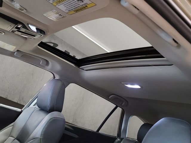 Used 2025 Subaru Outback Onyx Edition AWD/4WD image 11