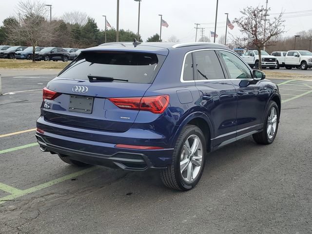 Used 2022 Audi Q3 2.0T Premium Plus w/ Premium Plus Package image 3