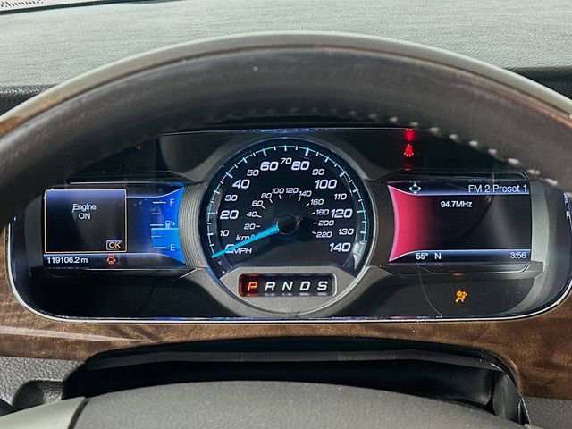 Used 2016 Ford Taurus Limited image 12