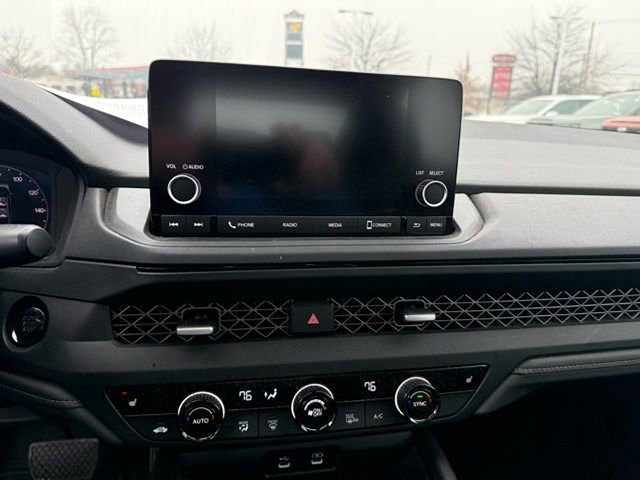 Used 2024 Honda Accord EX image 10