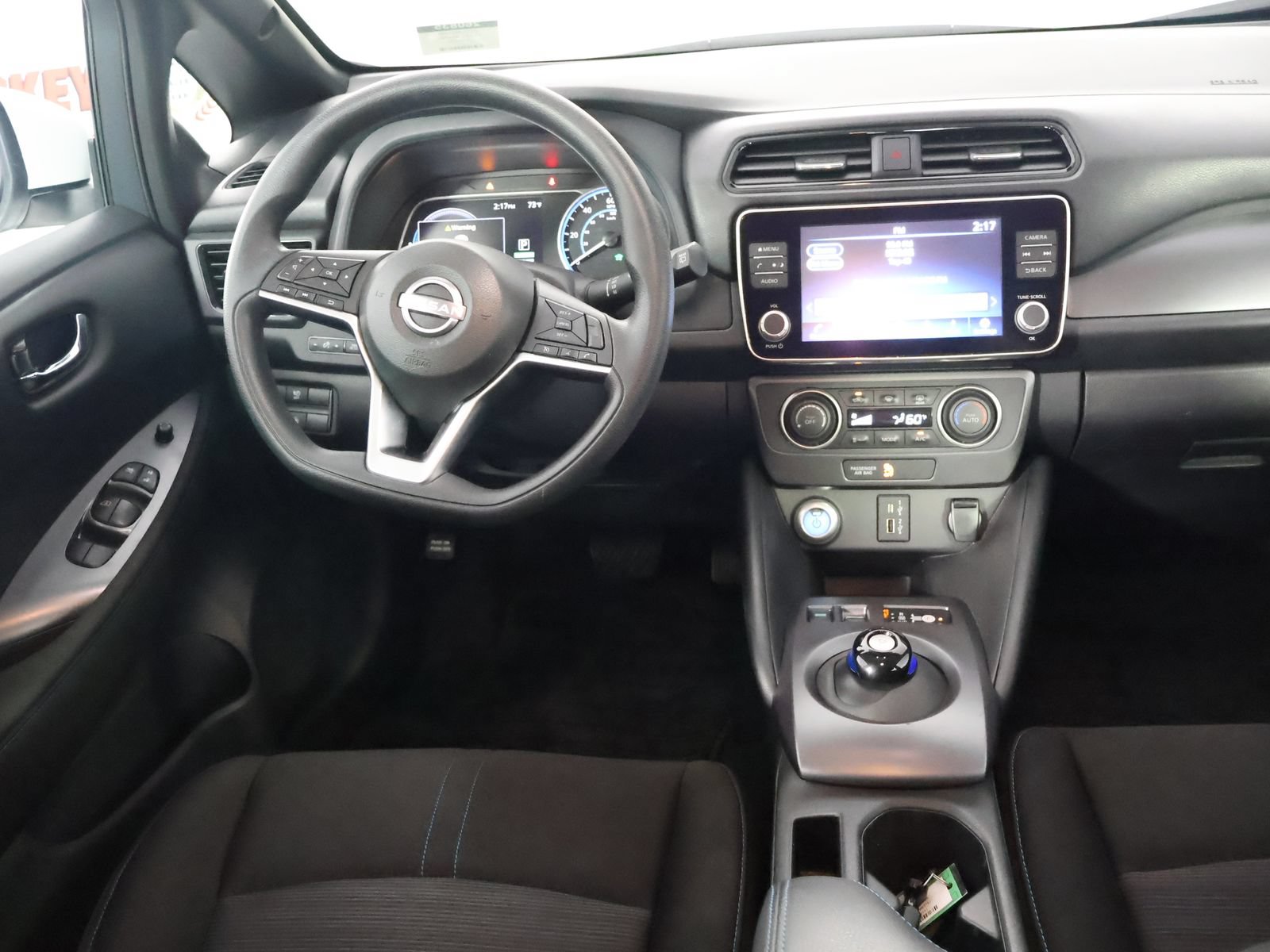 Used 2025 Nissan Leaf S FWD image 29