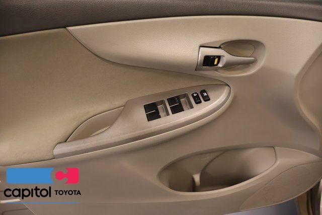 Used 2010 Toyota Corolla LE FWD image 9