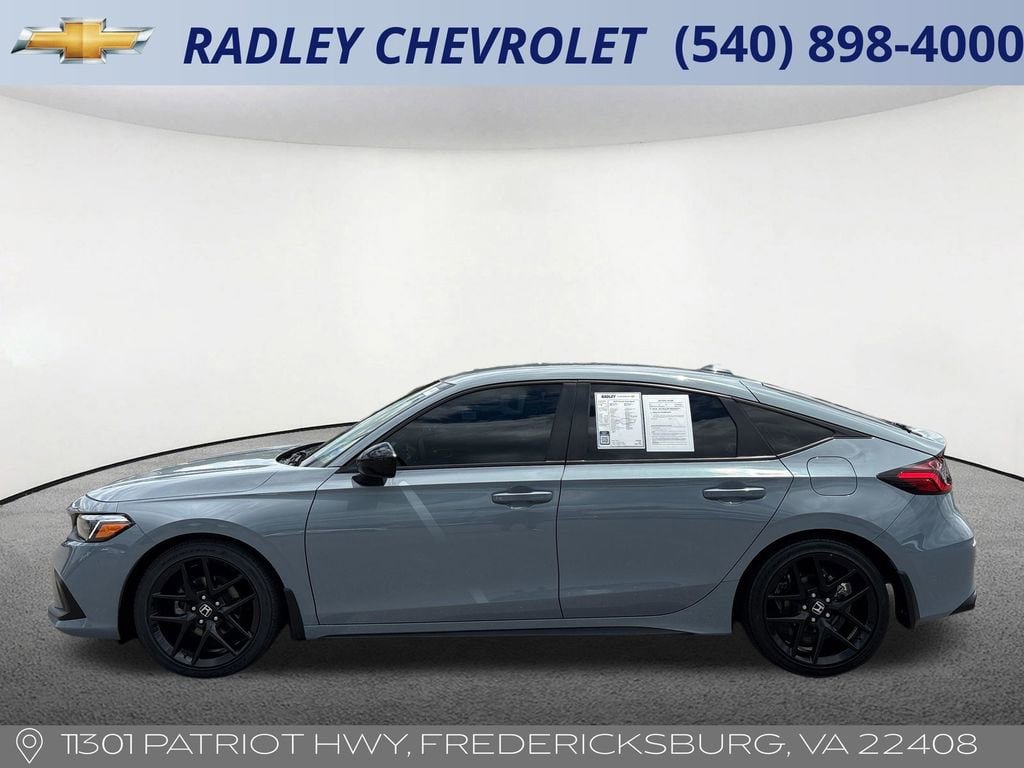 Used 2023 Honda Civic Sport image 16