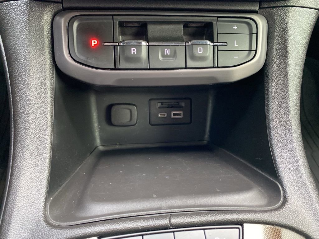 Used 2023 GMC Acadia AT4 w/ Technology Package image 27