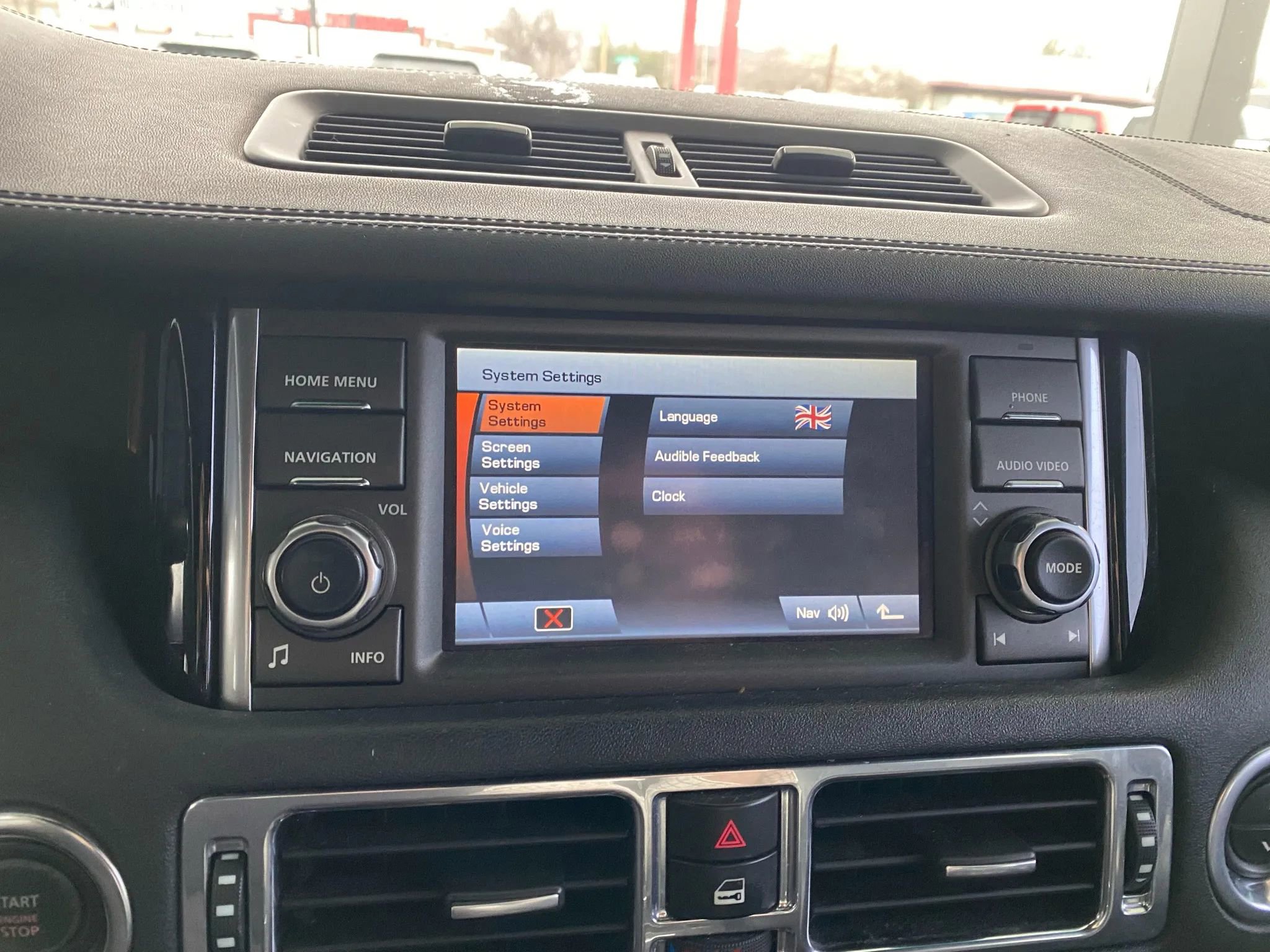 Used 2010 Land Rover Range Rover Supercharged image 7