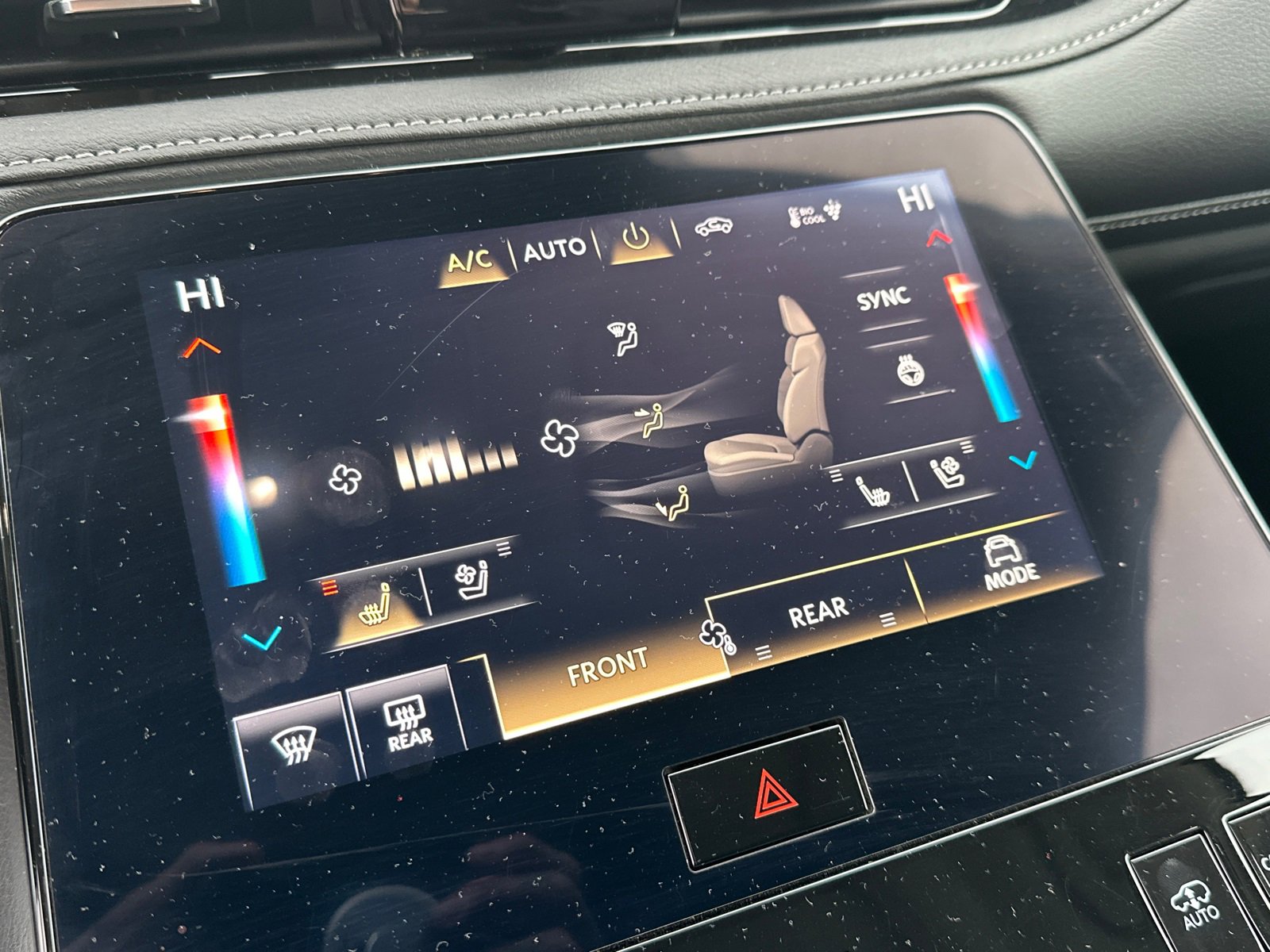 Used 2025 INFINITI QX80 Sensory image 34