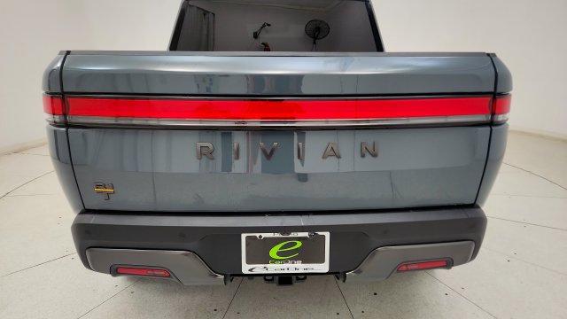 Used 2026 Rivian R1T Premium Tri AWD/4WD image 27