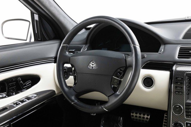Used 2009 Maybach 62 S RWD image 10