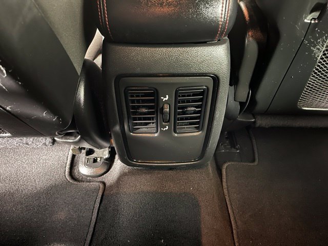 Used 2023 Dodge Durango GT AWD/4WD image 36