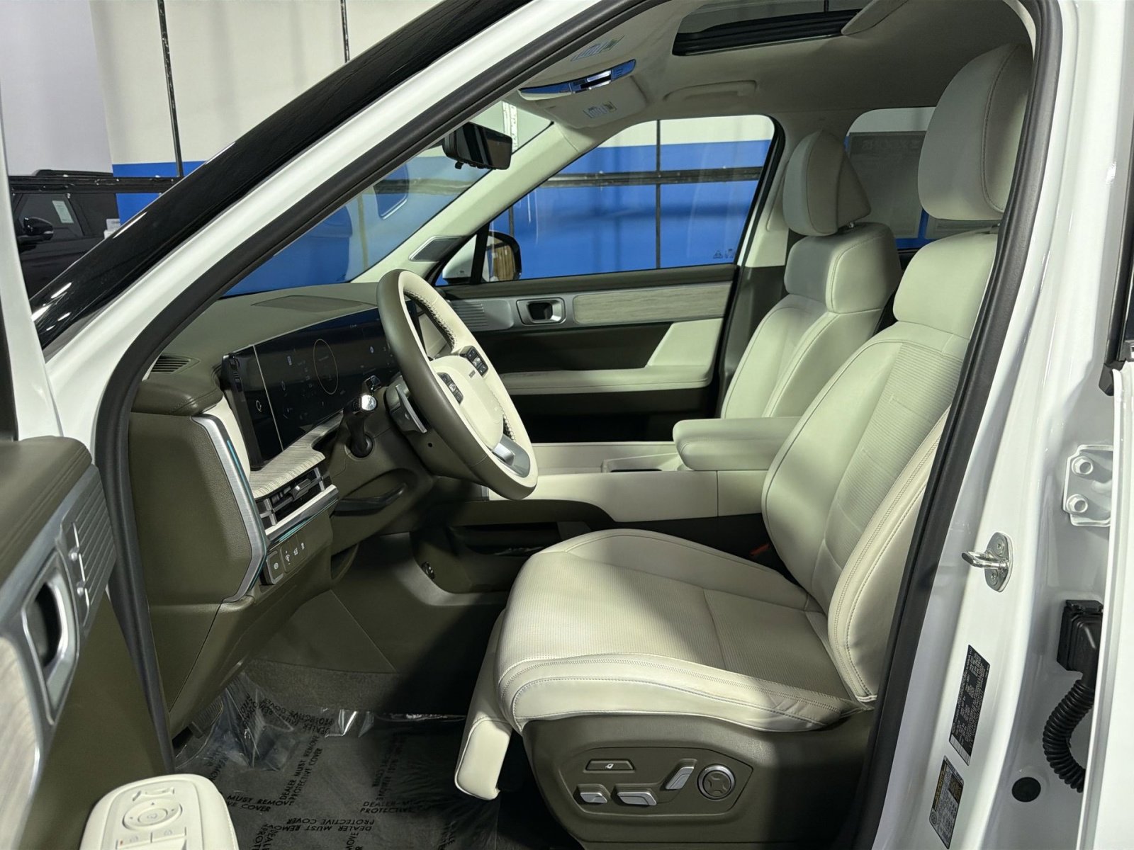 Used 2024 Hyundai Santa Fe Calligraphy AWD/4WD image 25