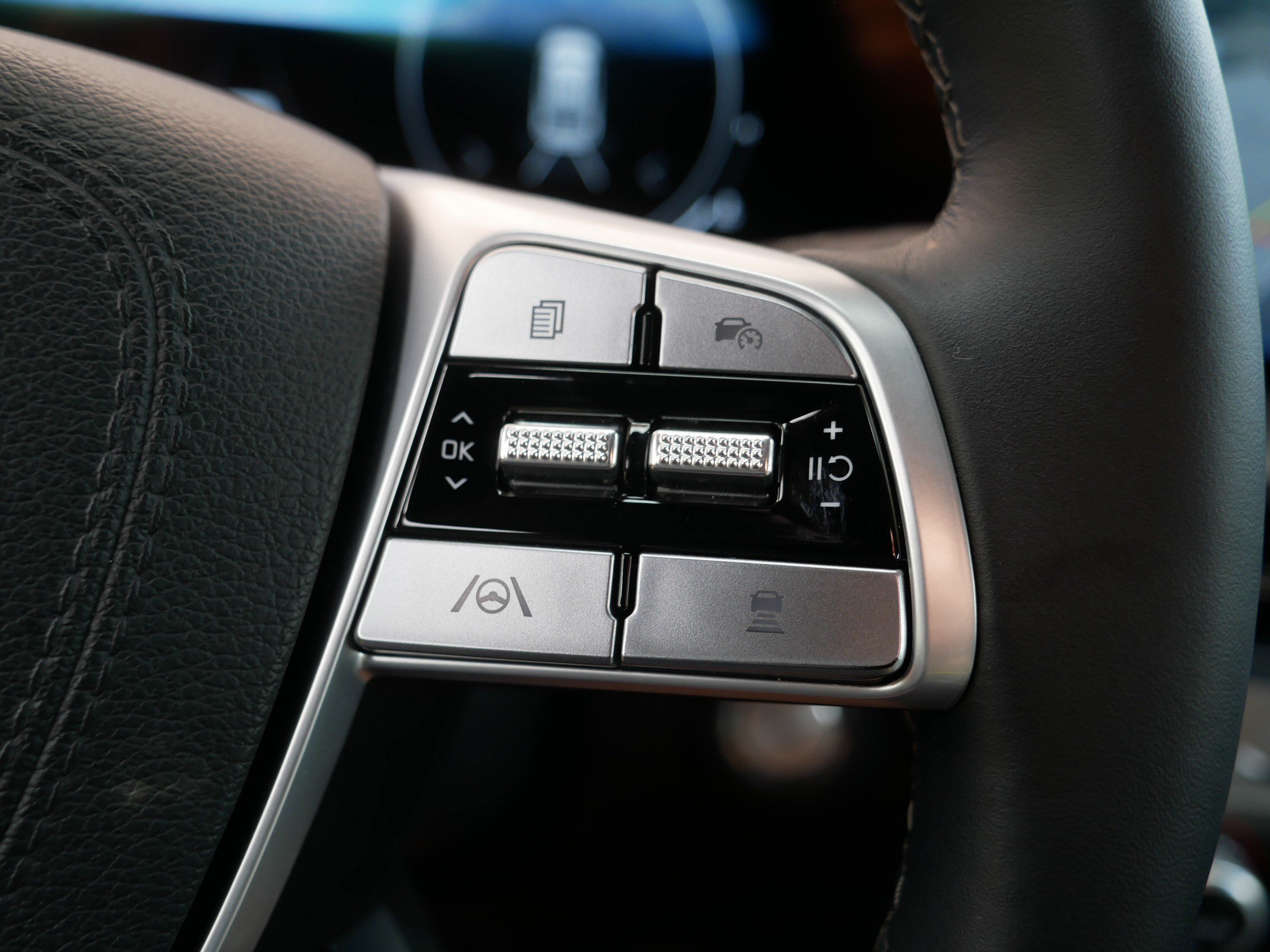 Certified 2025 Kia Telluride SX Prestige X-Line AWD/4WD image 29