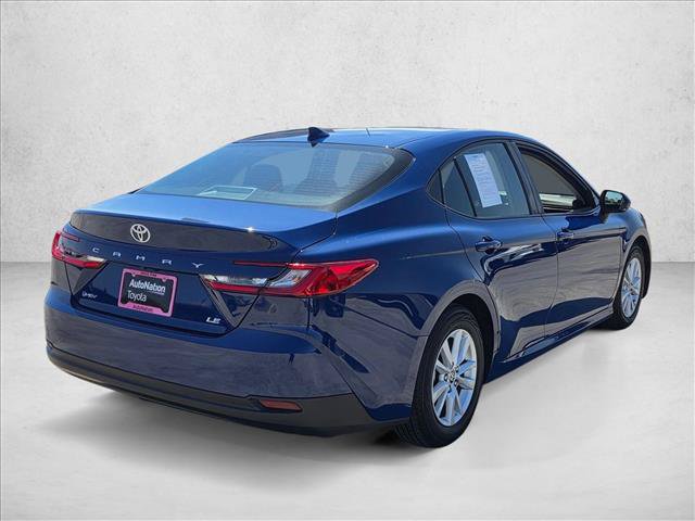 Used 2025 Toyota Camry LE FWD image 5